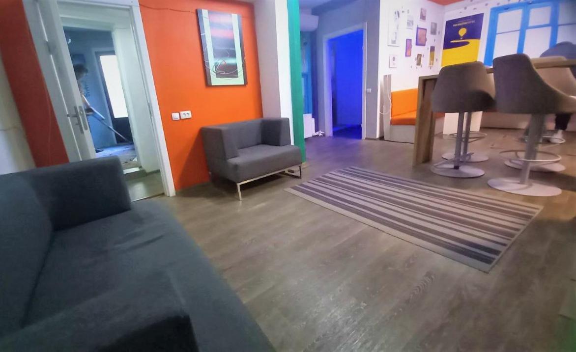 Bern Hostel Chişinău Eksteriør billede