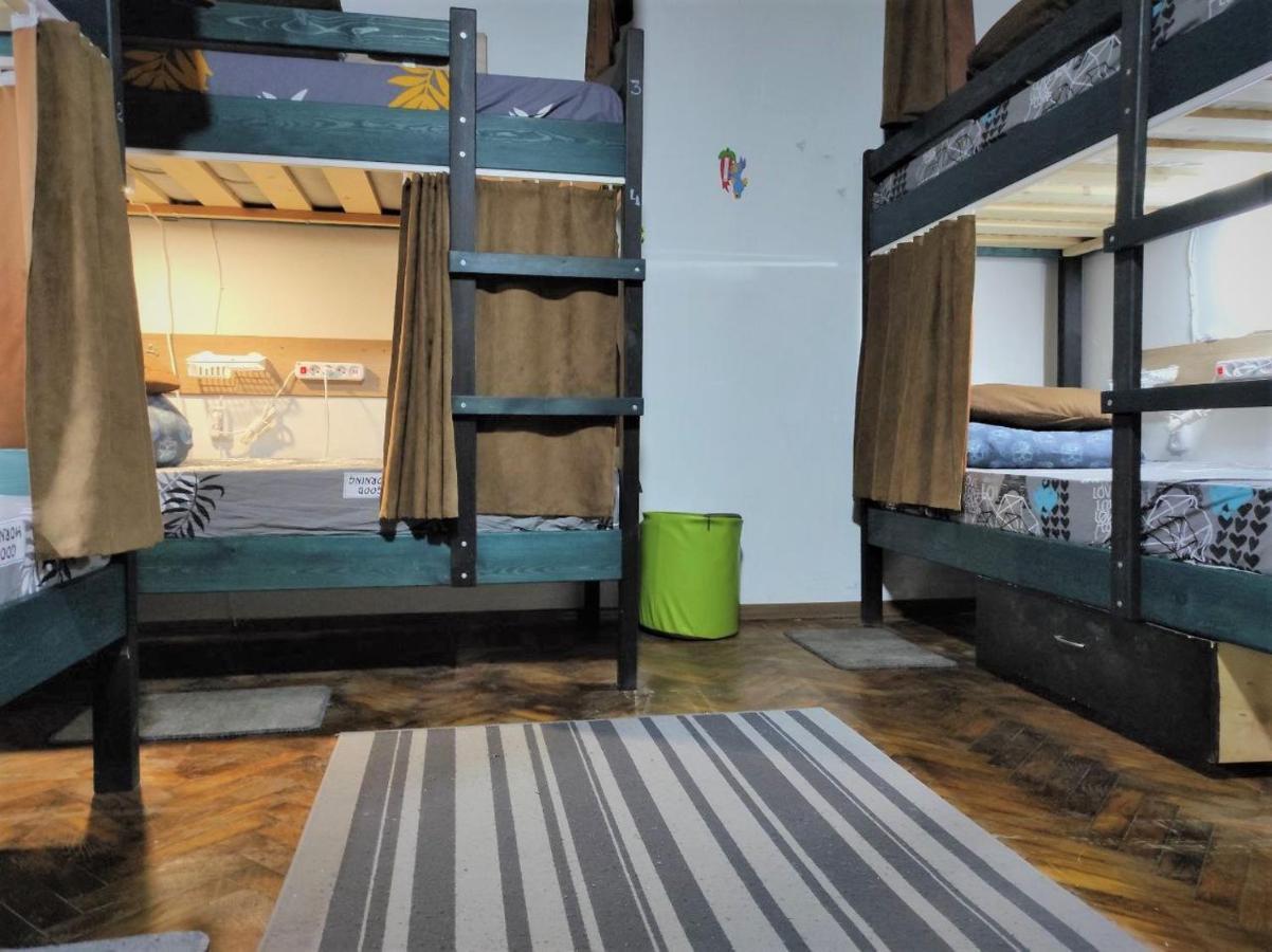 Bern Hostel Chişinău Eksteriør billede