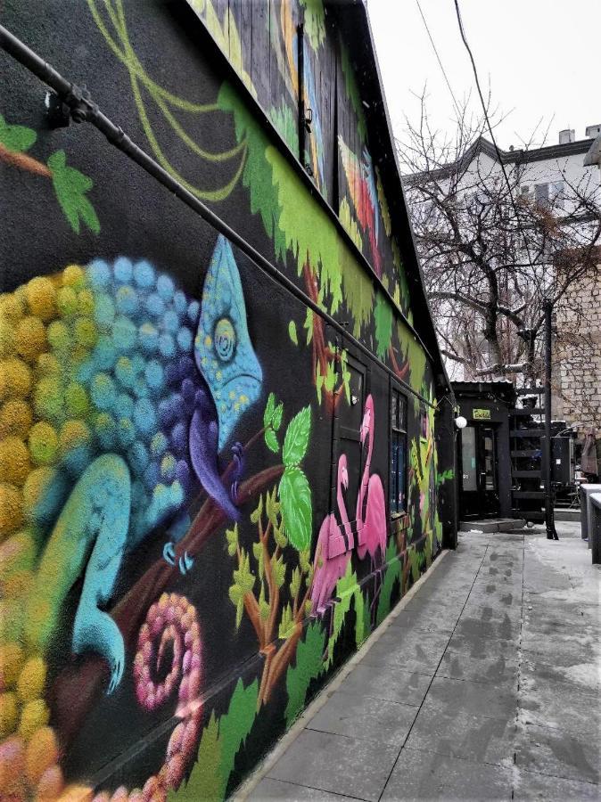 Bern Hostel Chişinău Eksteriør billede