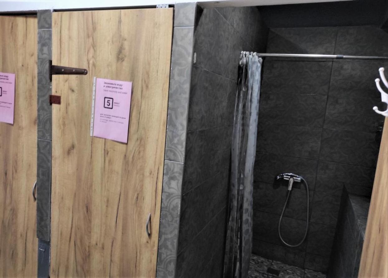 Bern Hostel Chişinău Eksteriør billede