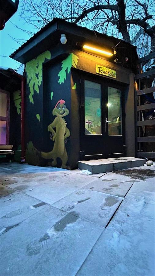Bern Hostel Chişinău Eksteriør billede