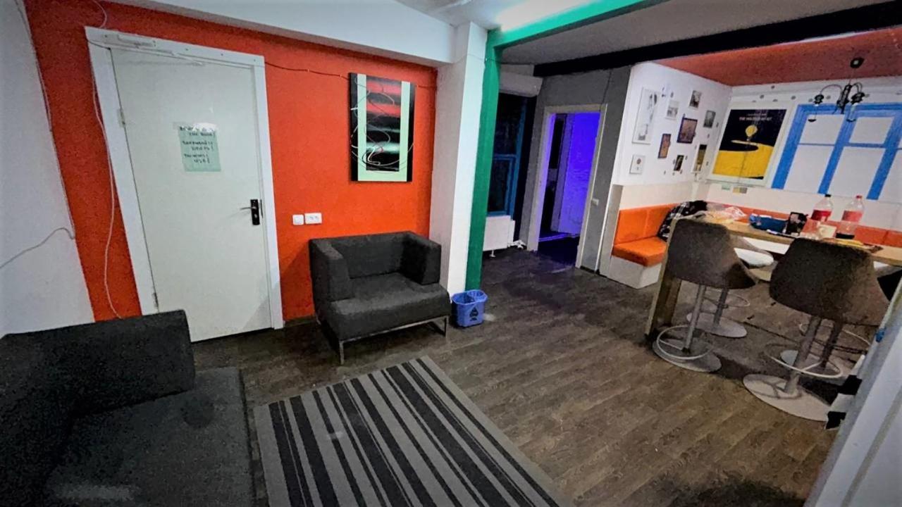 Bern Hostel Chişinău Eksteriør billede